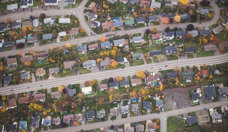 Florida House Hunters Blindsided as HOA Bills Pack Most Listings