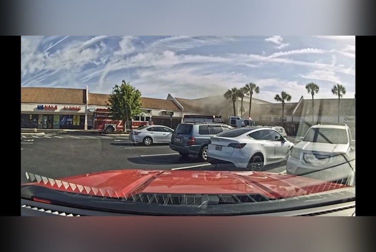 Forest Oaks Blaze Disrupts Morning On Spring Hill’s Busy Commercial Strip