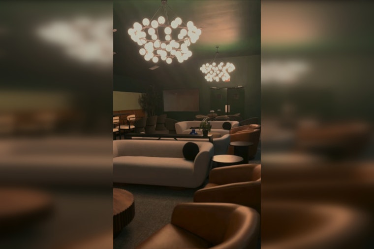 Former Pastor Opens The Living Room Sober Lounge In Memphis