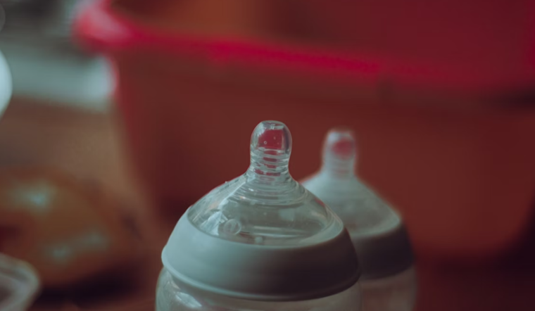 Frederick County Mom Finds Flour In Baby Formula Can