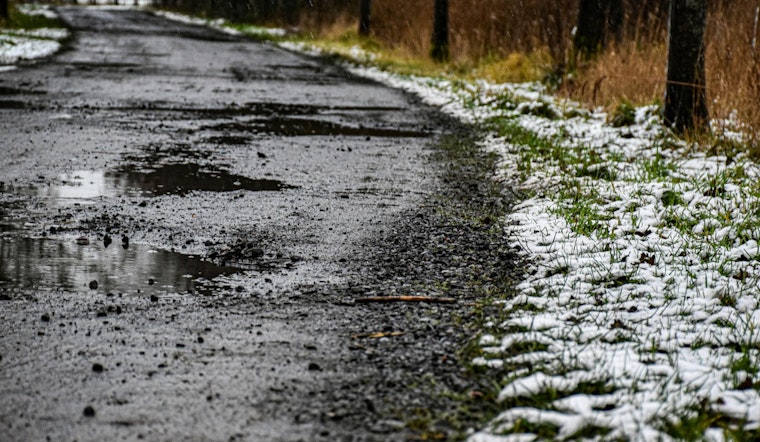 From 49 To Flurries: Wet Snow Poised To Wreck St. Louis Monday Drive