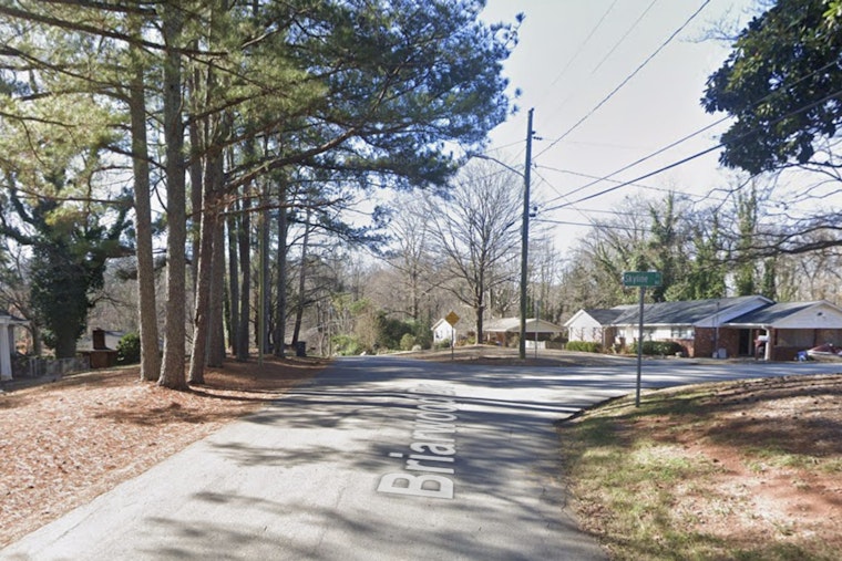 Gainesville House Siege Ends With Gunman Dead, Officer Rushed to Hospital