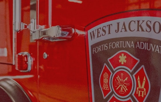 GBI Bomb Squad Swarms Braselton House Blaze, Shuts Neighborhood Streets