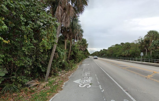 Georgia Woman Killed After SUV Hits Pole Near MacArthur Beach