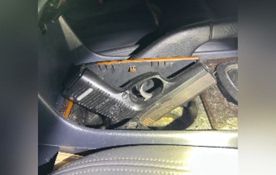 Graveyard Shift Cops Nab Vancouver Driver After Crash Uncovers Fentanyl Haul And Gun
