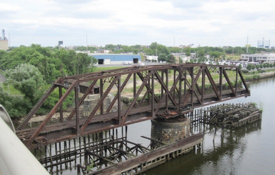 Grays Ferry Bridge Pothole Wrecks Cars As Hunting Park Farm Rallies Volunteers
