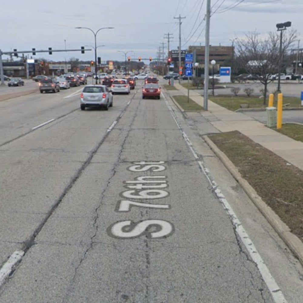 Greenfield’s 76th Street Scores New Late-Night Take-And-Bake Pizza Spot