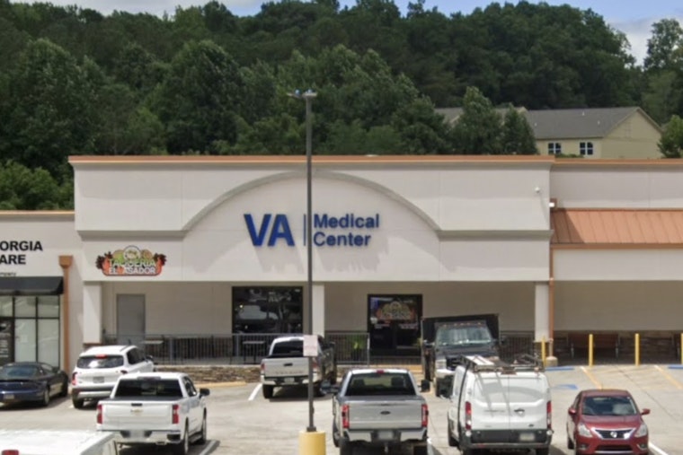 Gunfire Erupts Outside Jasper VA Clinic as Police Shoot One Person