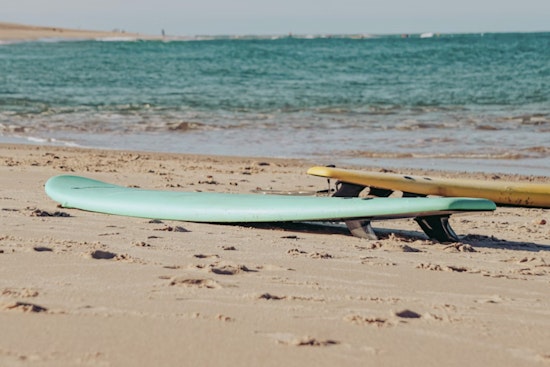 Kuhio Beach Horror 76-Year-Old Woman Pulled From Waikiki Surf