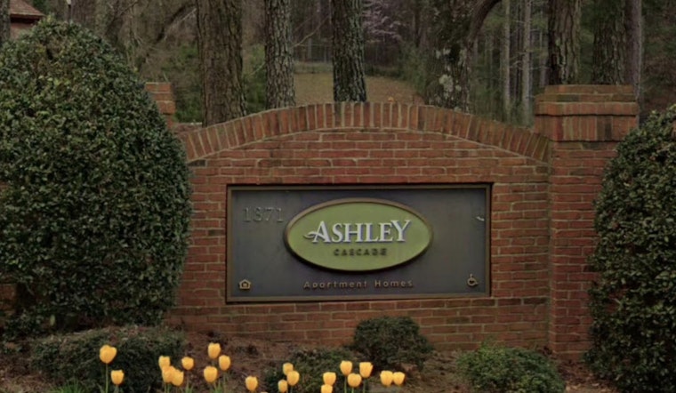 Gunmen Bolt From Trouble-Plagued Atlanta Complex After Teen Is Shot, Police Say