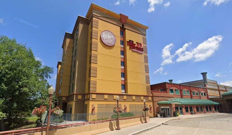 Gunmen Storm Boonville’s Isle of Capri Casino, Vanish After Ditching Getaway Car