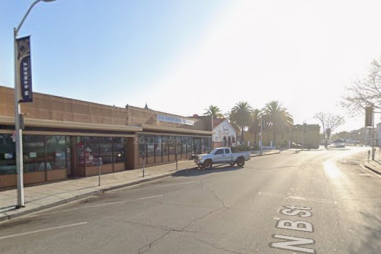 Half Moon Bay Brunch Star Johnny’s Quietly Muscles Into Downtown San Mateo