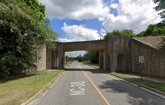 Hamlet Freight Smashup Sends 18 Cars Off The Rails
