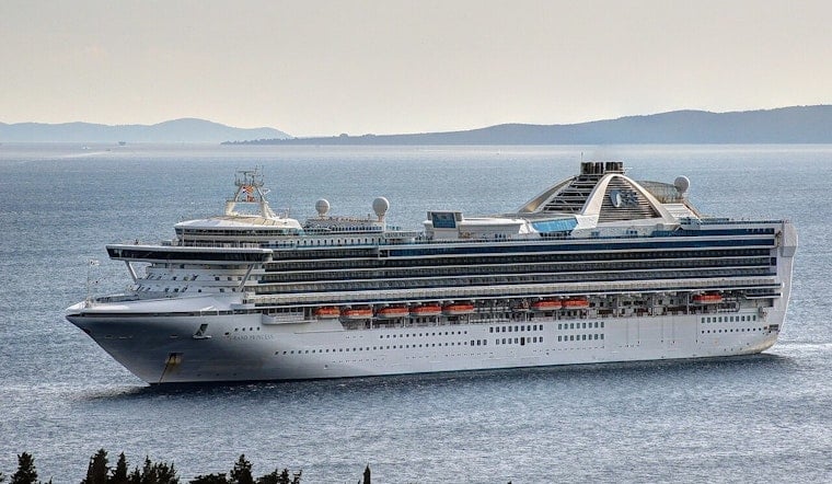 Hawaii Advances $10 Per‑Passenger Cruise Harbor Fee