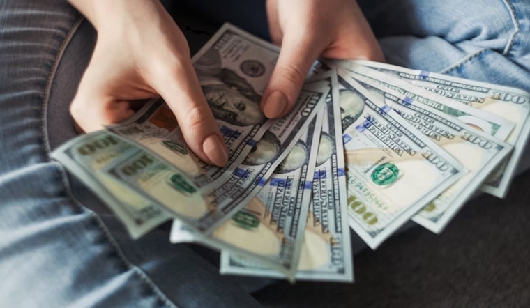 HB Threads Shows Chicago Path As Illinois Ends Subminimum Wages