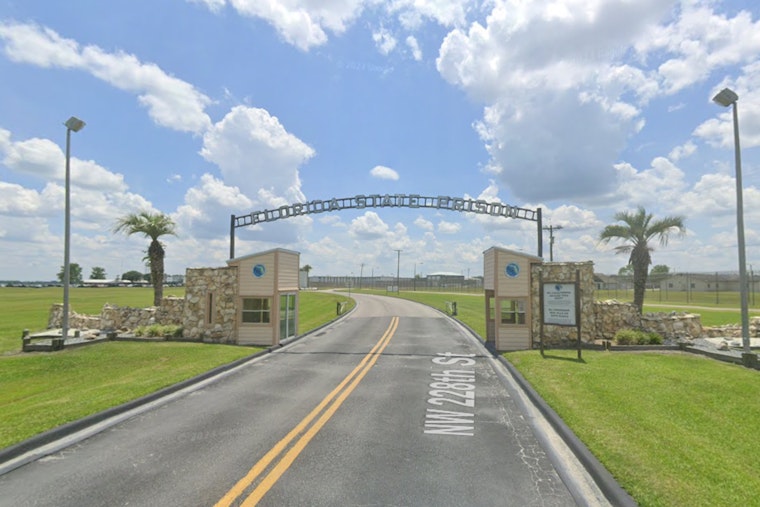 Heat Hell in Florida Prisons Spurs Tampa Bay A/C Showdown