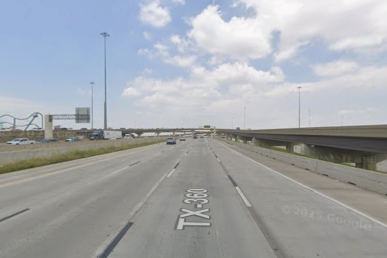 Highway 360 Tragedy: Arlington Motorcyclist Killed Near Six Flags