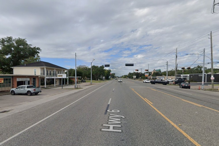 Highway 6 Gets a Sugar Rush as Taztee Treatz Lands in Hitchcock