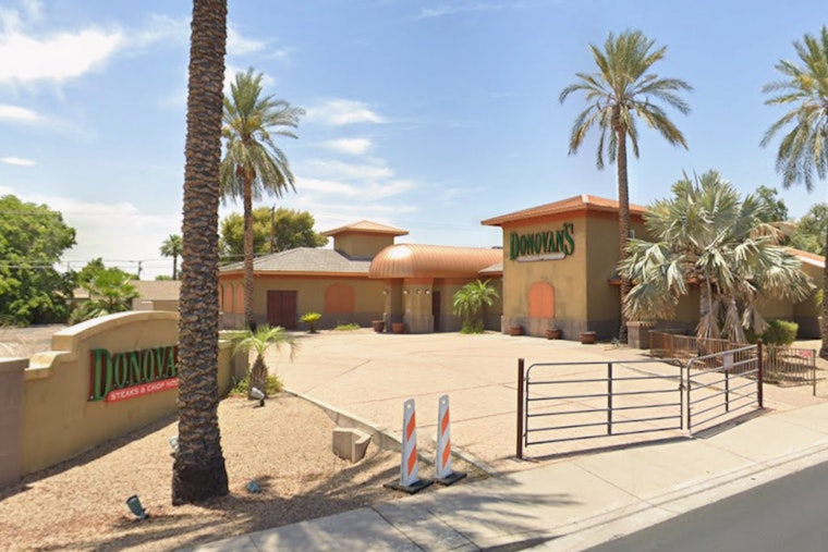 Hillstone To Level Longtime Donovan's Steakhouse On Camelback