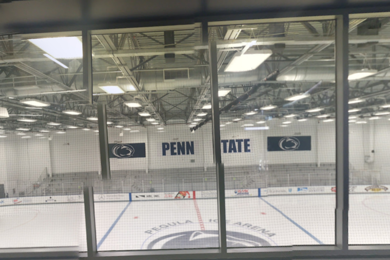 Hockey Valley Erupts as Penn State Women Bring Frozen Four Home