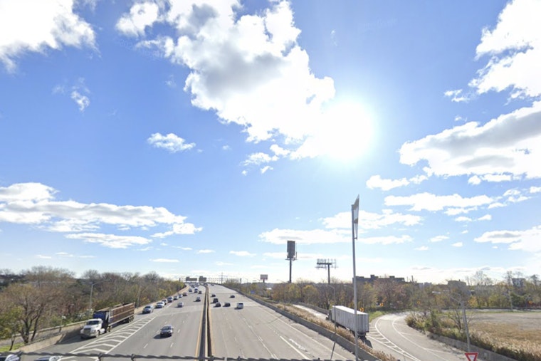 Hold Onto Your Hats, NYC: West Winds Whip The Five Boroughs