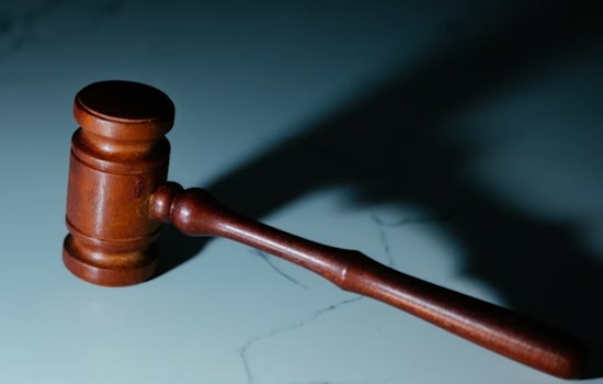 Hollywood Jetcar Seller Hit With Fraud Charges After Buyers Say Rides Never Hit The Water