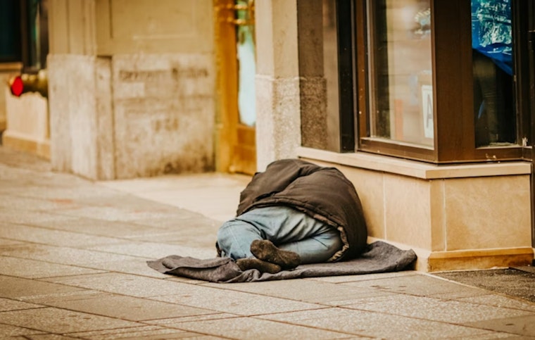 Homeless Deaths Fall in L.A. County For First Time