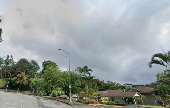 Honolulu Wakes To Clammy Skies As Pop-Up Showers Lurk Sunday
