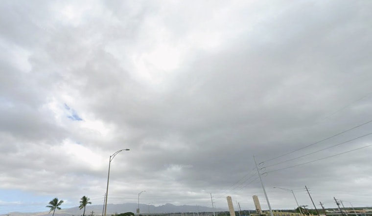 Honolulu Wakes To Hazy Skies, Windy Ridges And Sneaky Showers
