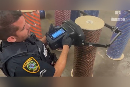 Houston Cops Unspool Rope Shipment, Find Meth Mountain Inside