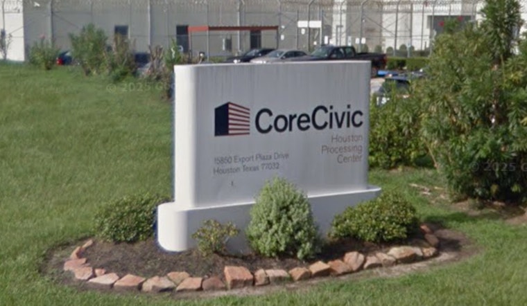 Houston Rep Tours ICE Lockup, Slams Detention Of People Without Convictions