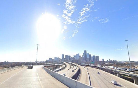 Houston Wakes Up In A Fog, Then Basks In Midweek Sun