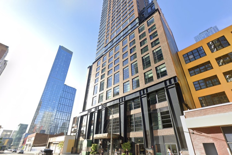 Hudson Yards’ Henry Hall Scooped Up By Amstar In $129 Million Tower Deal