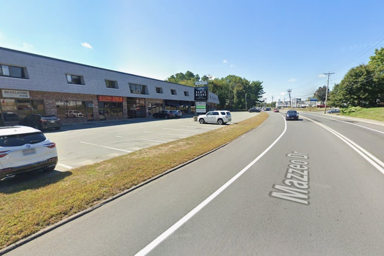 Hunan Hot Spot Moon Bay Quietly Cranks Up The Heat On Randolph's Route 139