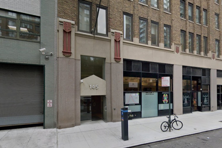 Hydrogen Fitness Muscles Into Murray Hill With Whopper Retail Lease
