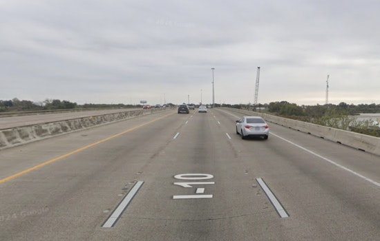 I-10 East Shoulder Horror as Houston Mom and Baby Hurt in San Jacinto River Crash