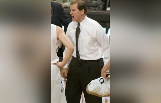 Injuries And Exits Leave Dana Altman Staring Down Make-Or-Break Offseason In Eugene