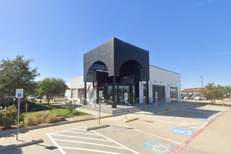 InSo Lounge Turns Las Colinas Into A Late-Night Hot Spot