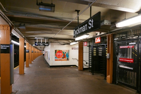 Inwood Subway Scare As Man Shoved Onto Dyckman A Line Tracks Walks Away Alive