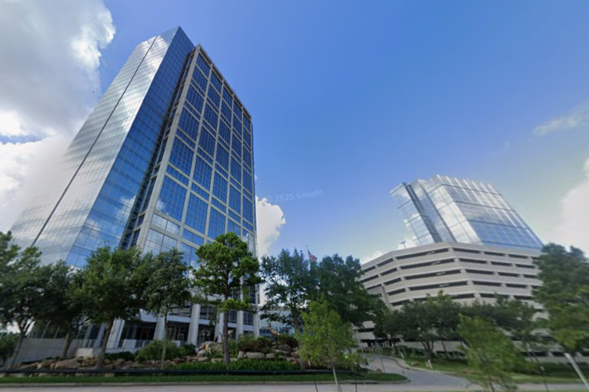 Italian Energy Powerhouse Plants Flag In The Woodlands