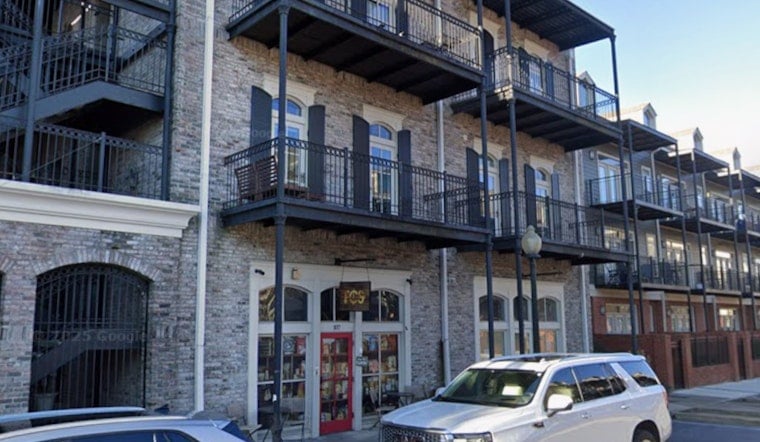 J Woods Sports Bar Touches Down In Harbor Town On Mud Island