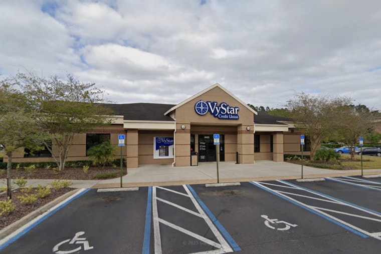 Jacksonville Teen Nabbed After Cops Say He Drove 79-Year-Old On $13K Bank Crawl