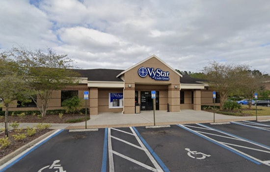 Jacksonville Teen Nabbed After Cops Say He Drove 79-Year-Old On $13K Bank Crawl