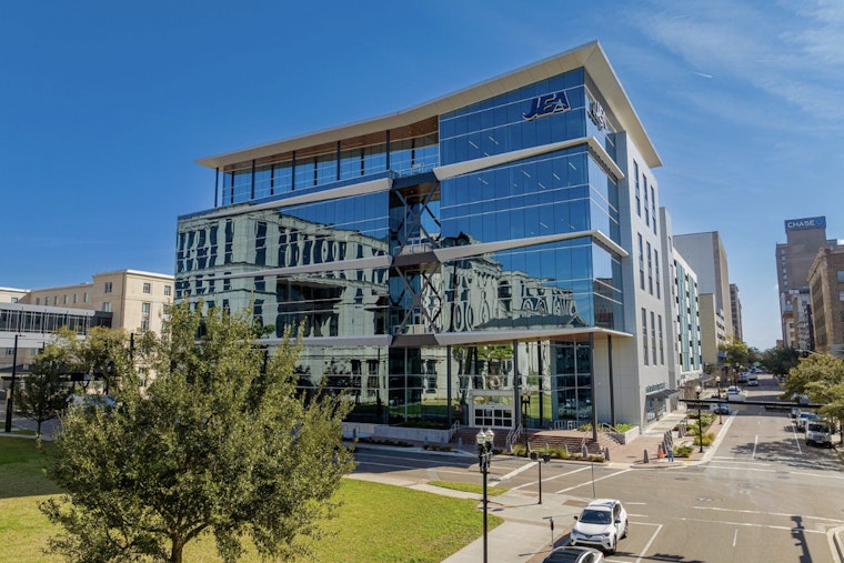 Jacksonville Watchdog Swarms JEA Over Possible $100 Million Billing Blackout