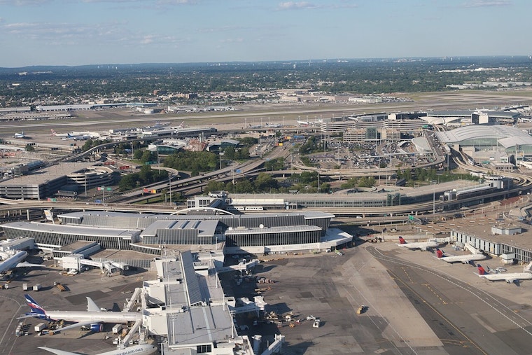 JFK Jet Scare: Chilling Tower Audio Captures Near Miss on Queens Runway