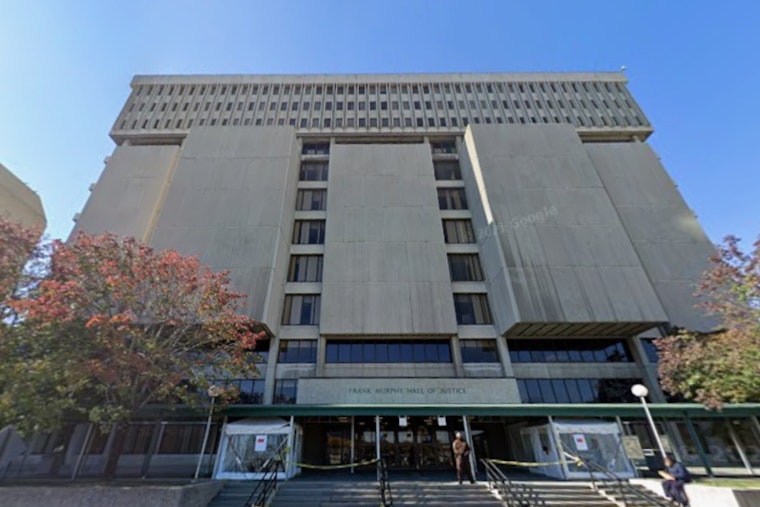 Judge Freezes Detroit Steam Plan In Lafayette Park Heat War