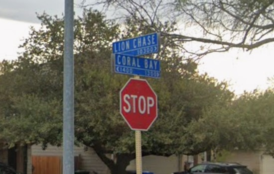 Jugging Thief Knocks Down 76-Year-Old Outside San Antonio Home