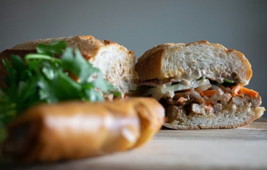 Kakaʻako’s New Banh Mi Counter Has The Neighborhood On A Roll
