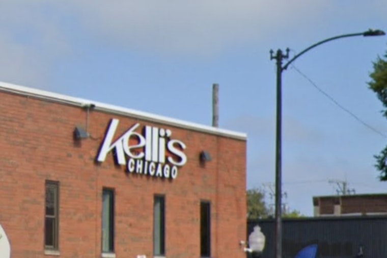 Kelli's Lounge Brings Community Space To Bronzeville