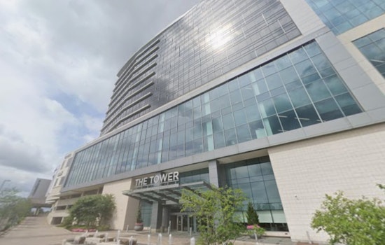 Kenwood Tower Lands 450-Student Nursing Campus As Chamberlain Moves In